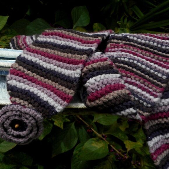 EUC SAN DIEGO HAT CO. Purple 100% Acrylic Girls Knit Scarf with Large Flower - Picture 8 of 10